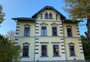 stilvolle 3-Raumwohnung mit historischen Elementen in kleiner Villa in Radebeul-West (oberhalb der Meißner Straße)