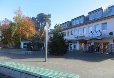 Büro/Atelier/ Laden direkt am U-Bhf Krumme Lanke ! Als Kapitalanlage oder zur Selbstnutzung !