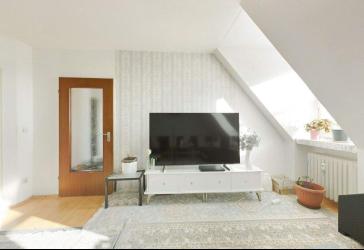 Zentrale, vermietete 4,5-Zimmer-Wohnung in Neuburg - starke Lage, sichere Mieteinnahmen