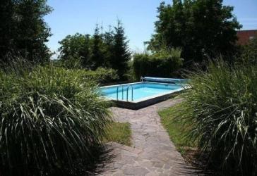 Einfamilienhaus der Superlative! Pool, Sauna mit großen Grundstück