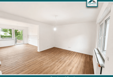 Gartenwohnung ! Sanierte 3-Zimmer-EG-Wohnung in der Wüste