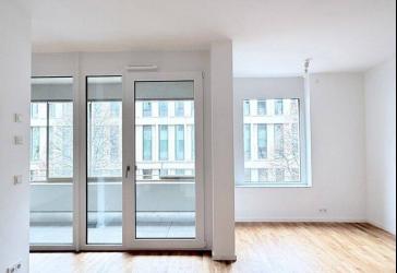 Durchdachte 1,5-Zimmer-Single-Wohnung mit Einbauküche und Wintergarten!