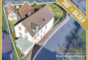 Großzügiges Einfamilienhaus mit Scheune und Gartenidylle in Erfweiler