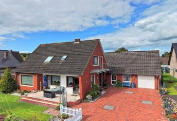 Großzügiges Einfamilienhaus mit Wintergarten, Garage & optimaler Verkehrsanbindung