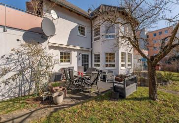 Vorschaubild Mehrfamilienhaus