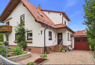 Viel Platz, schöner Garten und großes Potenzial - gepflegtes Einfamilienhaus in Arnstadt