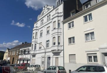 Gut Investiert: umfassend modernisiertes Mehrfamilienhaus