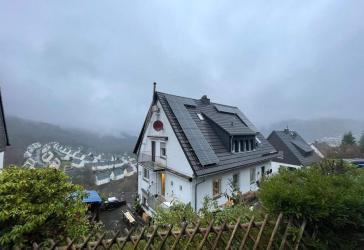 Freistehendes 3-Fam.-Haus in traumhafter Lage!