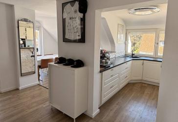 Helle 4,5 Zimmer Maisonette-Wohnung in begehrter und zentraler Lage Leinfeldens (Provisionsfrei)