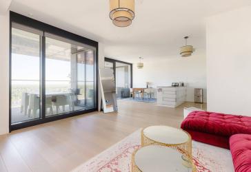 Tower Living im Henninger Turm - Exklusive 4-Zimmer-Wohnung im 21. Obergeschoss mit Panoramablick