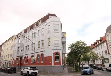 Zentrale DG-Wohnung zur individuellen Gestaltung