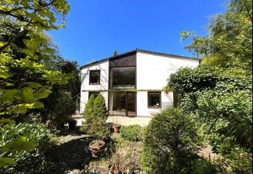 Doppelbungalow mit Platz und eingewachsenem Grundstück in den Harburger Bergen