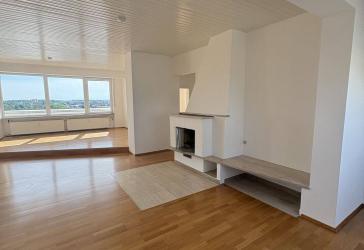Exklusives Penthouse mit 80 m² Dachterrasse – Aufzug direkt in die Wohnung, Tiefgarage, Toplage Burghausen