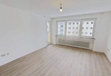 Perfekt für Paare oder eine kleine Familie: Gemütliche 3-Zimmer-Wohnung mit BALKON