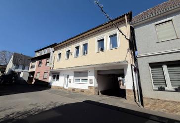 Wohn- und Geschäftshaus mit Hallengebäuden in Bad Neuenahr!
