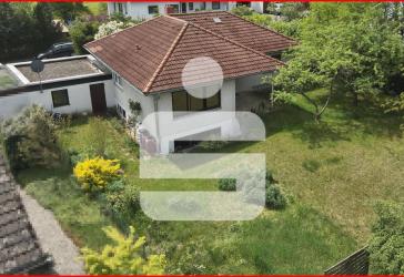 Handwerker aufgepasst! Bungalow mit Wohnen auf einer Ebene