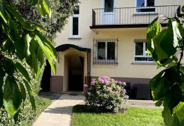 Außergewöhnliche 3,5 Zimmer Wohnung mit Aussicht