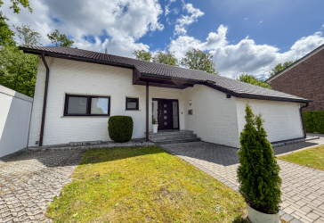 Wohnen im Grünen ***4293 G Einfamilienhaus im Bungalowstil in Clarholz