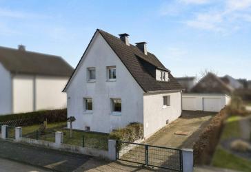 [RESERVIERT] Einfamilienhaus in ruhiger Lage von Schlangen mit großen Grundstück
