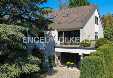 Exklusives Einfamilienhaus mit großzügigem Wohnkonzept und idyllischem Garten in Mainz-Finthen