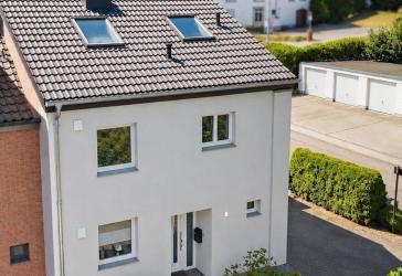 Vorschaubild Reihenendhaus