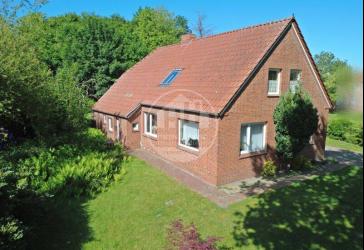Norddeutsches Einfamilienhaus unweit vom Ihlower Forst mit eigenem Waldstück