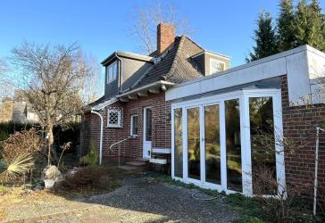 Einfamilienhaus mit Charme & Potenzial in Toplage von Itzehoe - Dichterviertel