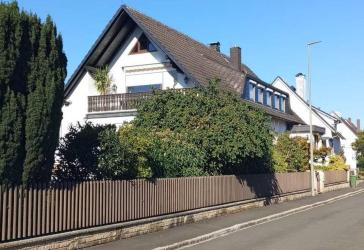 Mehrfamilienhaus