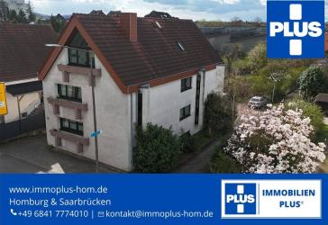 HOMBURG; ZENTRAL GELEGENES 11 PARTEIEN HAUS MIT STELLPLÄTZEN