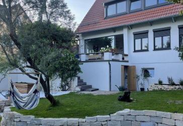 Sonnendurchflutetes Einfamilienhaus mit Garten in ruhiger Wohnlage