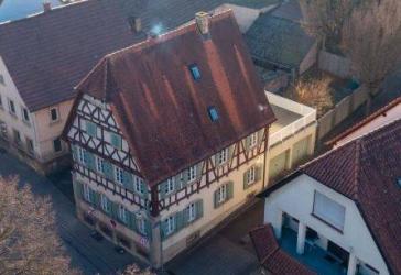Viel Platz für die ganze Familie: Fachwerk, Garten, Familienglück