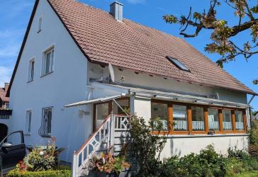 Einfamilienhaus mit großem Grundstück im Bieterverfahren zu verkaufen