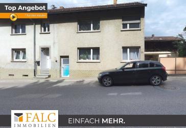 Zweifamilienhaus mit Sanierungspotential in Östringen