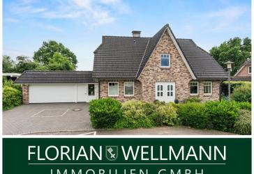 Heeslingen | Stilvolles Einfamilienhaus läßt keine Wünsche offen - Pool, Kamin und toller Garten.
