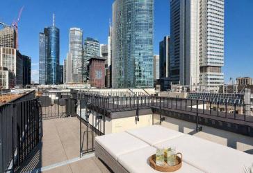 Luxus-Penthouse mit Skyline Blick