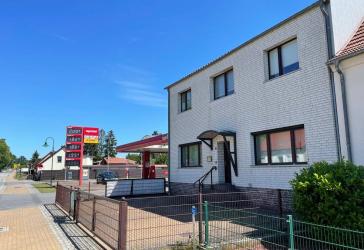 2 Familienhaus mit Mieteinahmen