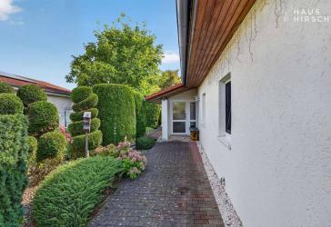 Wohnen und arbeiten unter einem Dach - Betriebshof mit Bungalow
