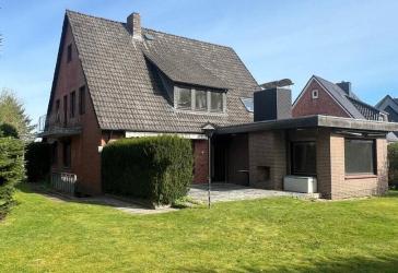 Helles/großes Ein- bis Zweifamilienhaus mit Büro- Homeoffice & Ausbaureserve