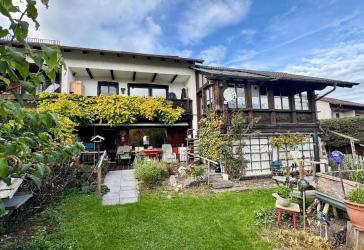 Wohnen mit Charakter: DHH mit großem Garten & Raum für individuelle Entfaltung