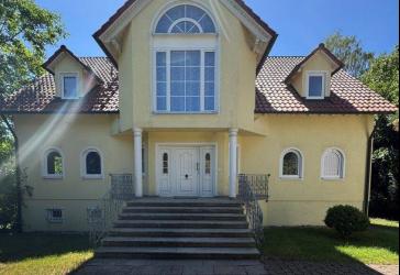 Vorschaubild Villa