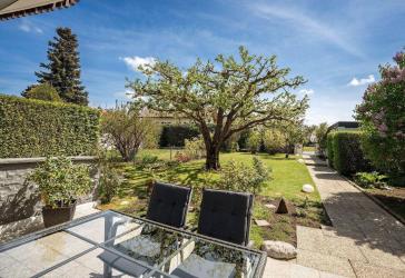 von Privat, charmante Doppelhaushälfte mit großem Garten in ruhiger Bestlage von Otterfing