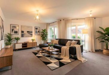 Zentrumsnah! Helle 2,5-Zimmer-Eigentumswohnung mit überdachtem Sonnenbalkon & durchdachtem Grundriss