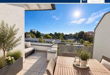 Dachgeschosswohnung mit zwei Balkonen in Münster-West