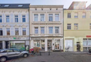 Attraktives Wohn- und Geschäftshausensemble in zentraler Lage von Hamburg-Harburg
