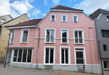 Kernsaniertes Wohn-Geschäftshaus / Mehrfamilienhaus im Zentrum von Wiesloch!