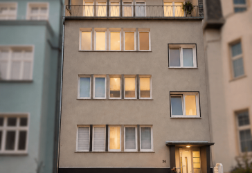 Stilvolle Kapitalanlage mit 4 Wohneinheiten und Garten in erstklassiger Lage von Bonn-Poppelsdorf!