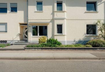 Wohnen mit Perspektive - flexible Eigentumswohnung mit separatem Anbau
