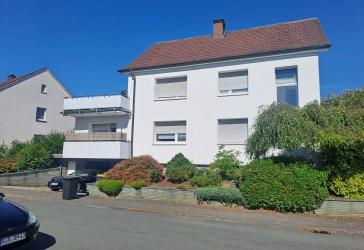Geräumiges 2-Familienhaus in Büren - vermietet