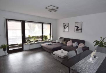 Charmante 3-Zimmer-Wohnung mit Balkon in Plöckendorf, Rednitzhembach