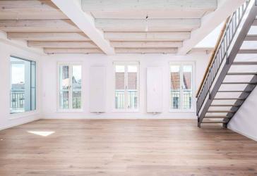 Moderne Dachgeschosswohnung - Klassischer Altbau - Zeitloser Komfort